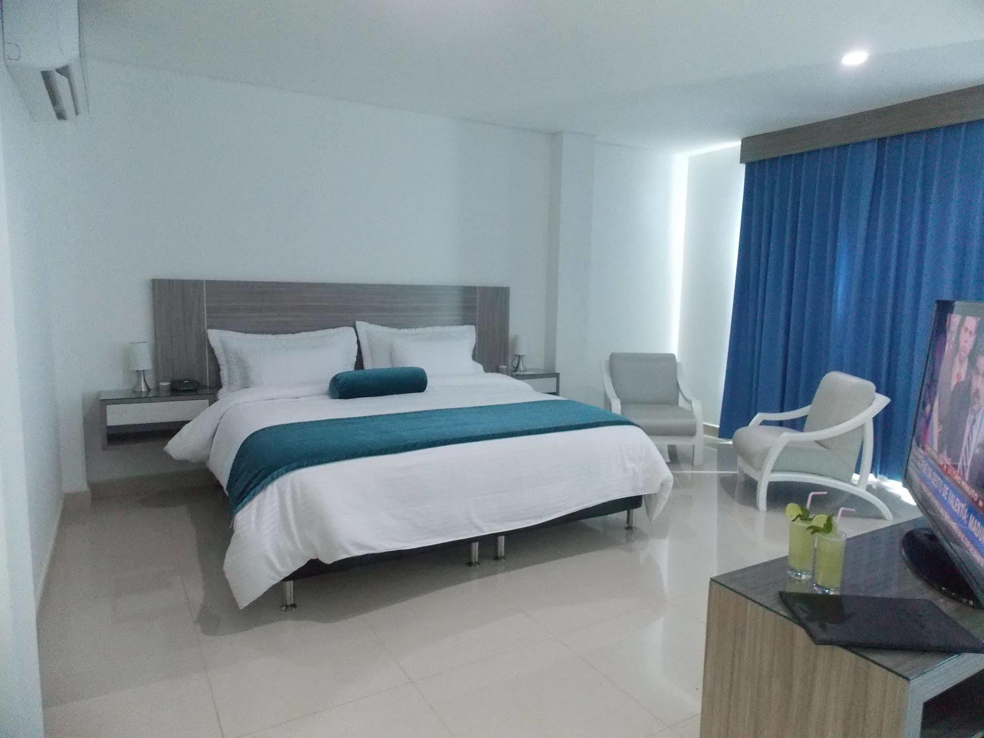 Altamar Hotel